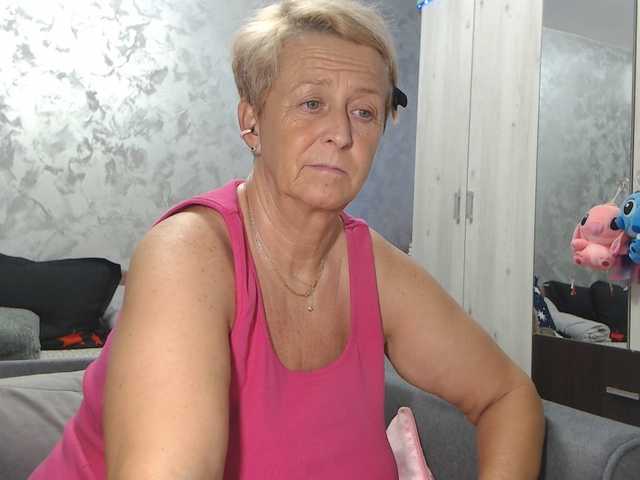 LovePinkLilli online show from August 7, 5:46 pm
