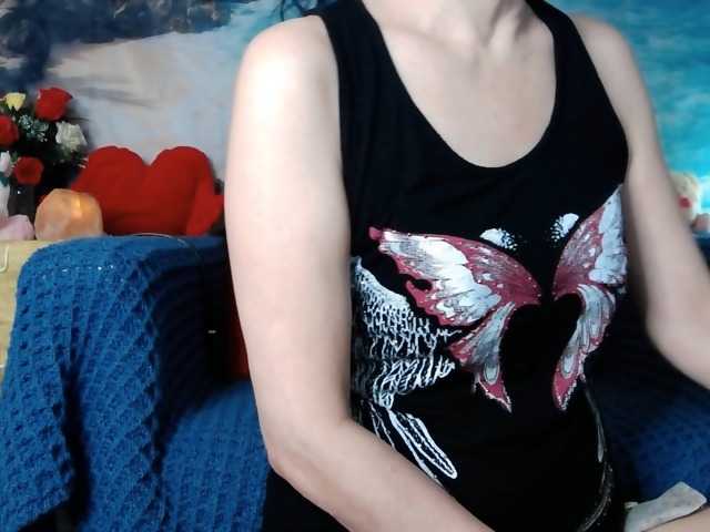 LovelyJess4U online show from July 20, 1:25 pm