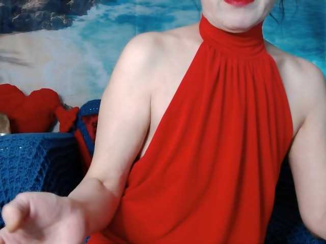 LovelyJess4U online show from August 10, 2:40 pm