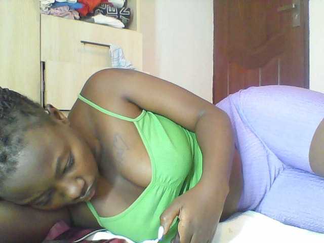 Lovelypam online show from June 17, 2:10 am