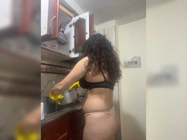 LuanaPowerful online show from July 23, 12:02 am