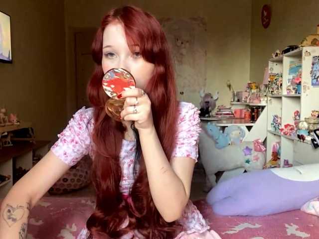 LubaKrone online show from June 2, 7:44 am