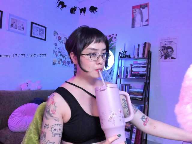 Luci--ana online show from August 10, 10:22 pm