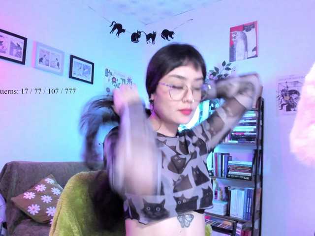 Luci--ana online show from August 14, 7:50 pm