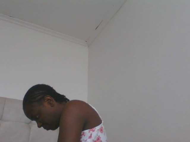 Lucia-1 online show from March 18, 2:56 pm