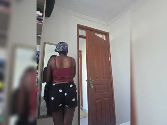 Lucia-1 online show from September 6, 3:18 pm