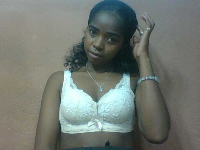 Luciah1 online show from August 8, 8:58 am