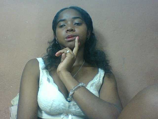 Luciah1 online show from August 9, 1:12 pm