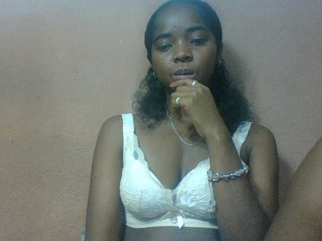 Luciah1 online show from August 10, 5:58 pm