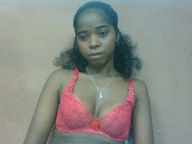Luciah1 online show from August 12, 1:24 pm