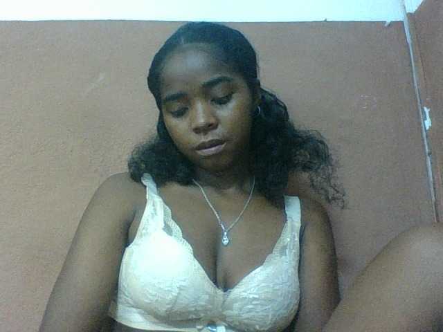 Luciah1 online show from August 14, 1:42 am