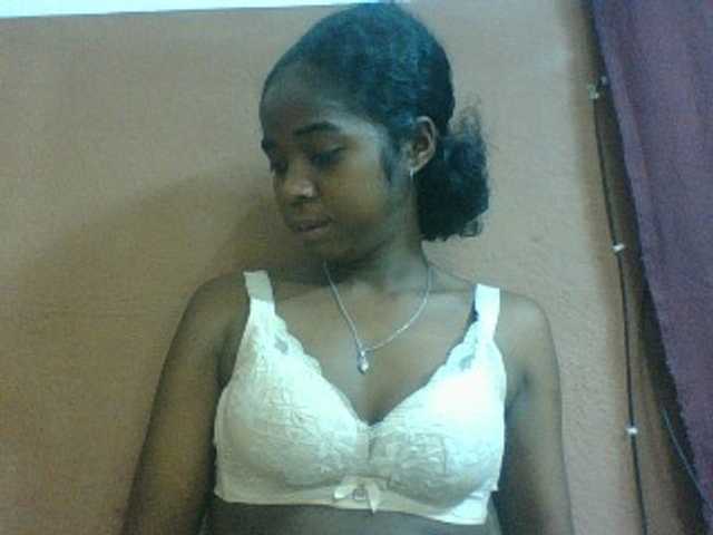 Luciah1 online show from August 14, 3:10 am