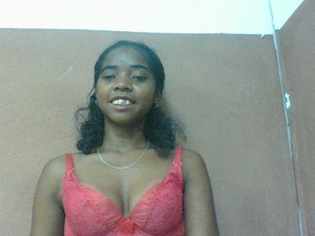 Luciah1 online show from August 15, 2:54 pm