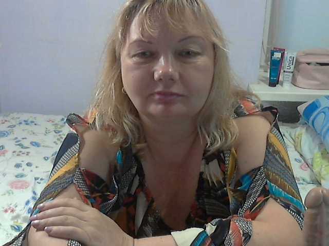 LucyAlexis online show from August 1, 2:23 pm