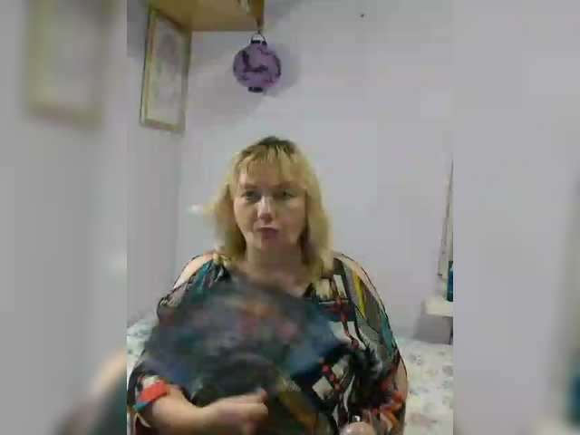 LucyAlexis online show from August 1, 6:47 pm
