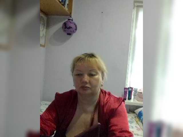 LucyAlexis online show from August 8, 10:59 am