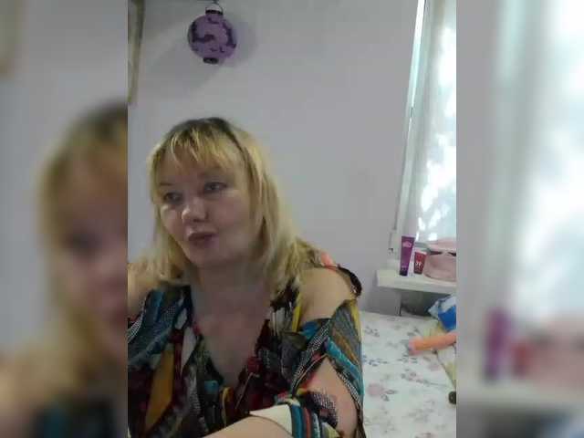 LucyAlexis online show from August 13, 10:07 am