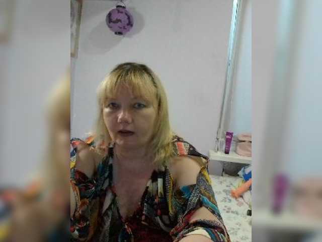 LucyAlexis online show from August 13, 1:36 pm
