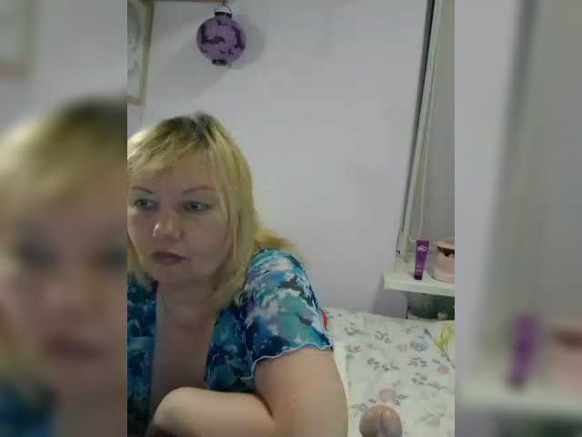 LucyAlexis online show from August 15, 10:41 am