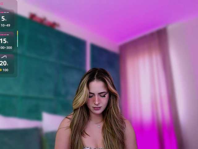 LucyLexton online show from August 12, 5:32 am