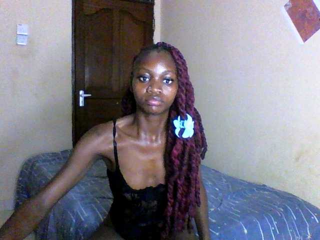 Luna-Noir online show from August 12, 10:12 pm