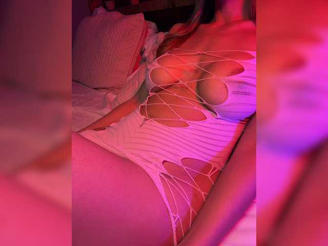 LunaCarmel809 online show from July 20, 5:43 am
