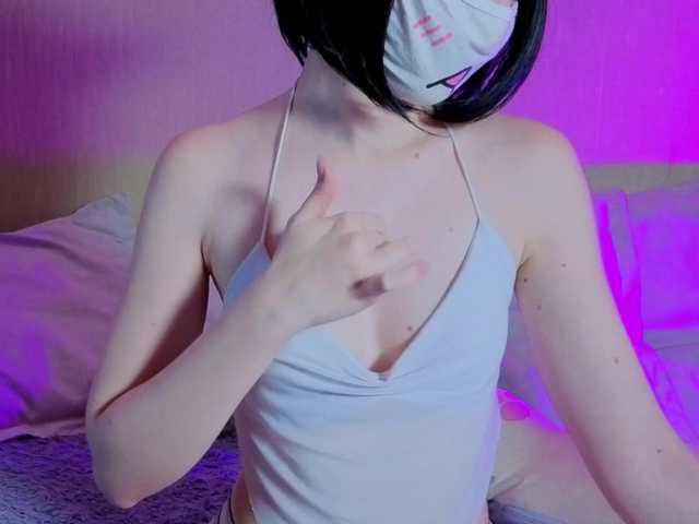 LunaNyan online show from August 3, 1:40 pm