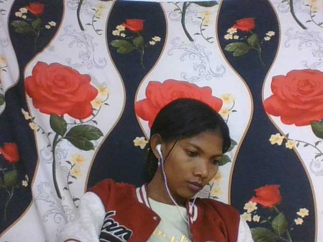 Lyah7a online show from September 3, 5:27 pm