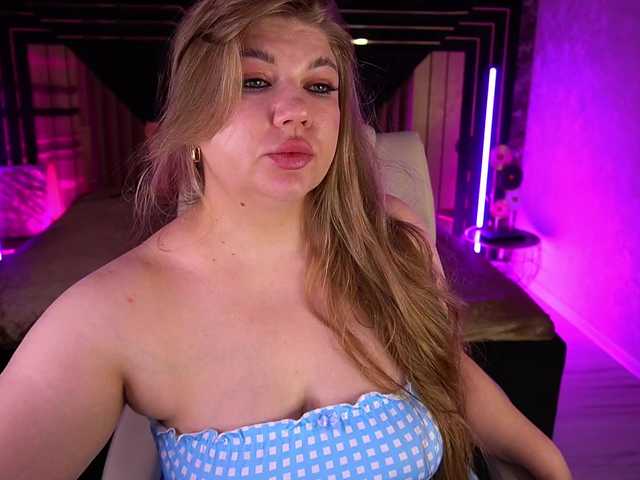 LyalyaPiska online show from August 3, 1:07 pm