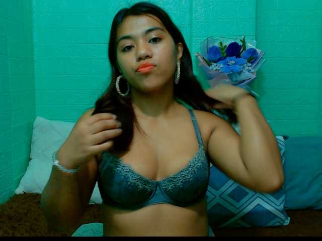 LynsKaye online show from July 28, 8:26 pm