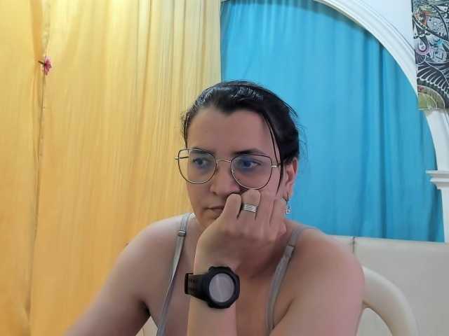 MARILYNG online show from July 15, 8:10 pm
