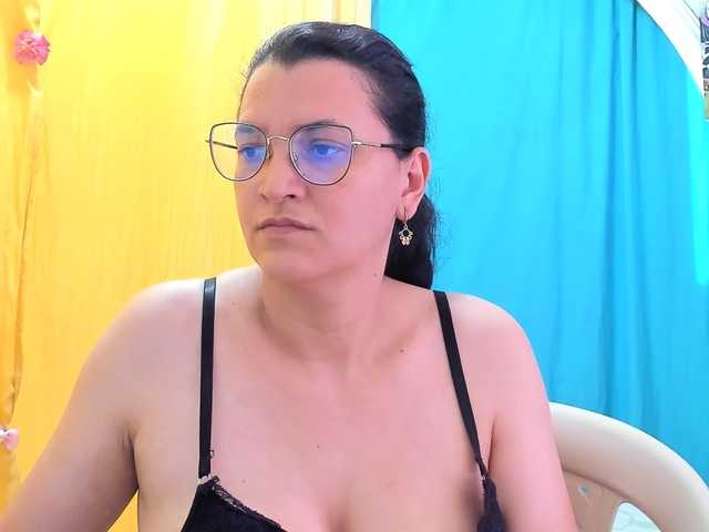 MARILYNG online show from July 29, 5:20 pm