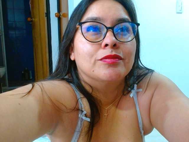 MARILYNWHANCO online show from August 5, 1:31 pm
