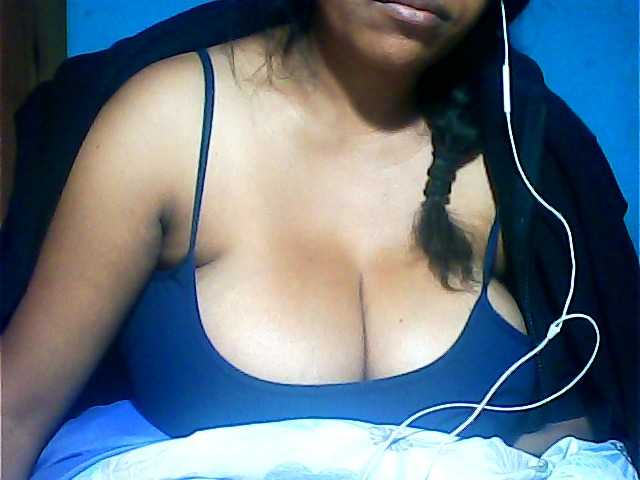 MIRANDAW online show from August 12, 3:42 am