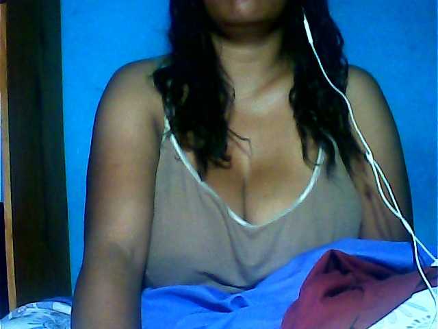 MIRANDAW online show from August 14, 3:32 am