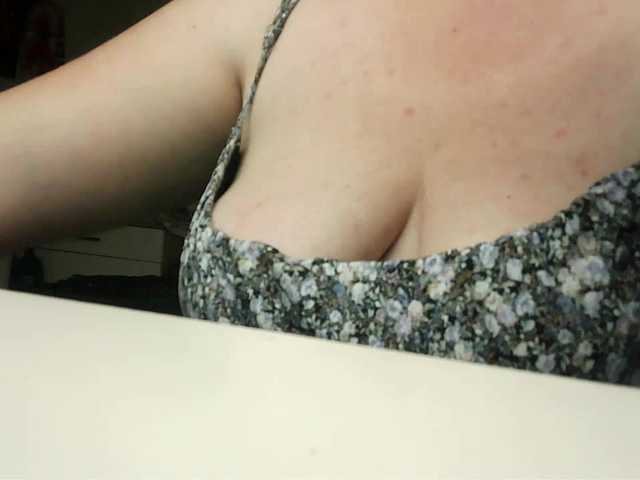 Mabel-Shelly online show from August 6, 6:51 pm
