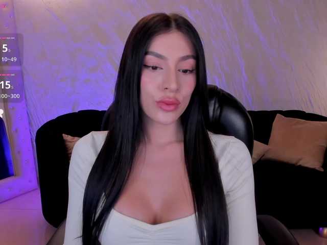 MaddisonTaylor online show from August 14, 1:31 am