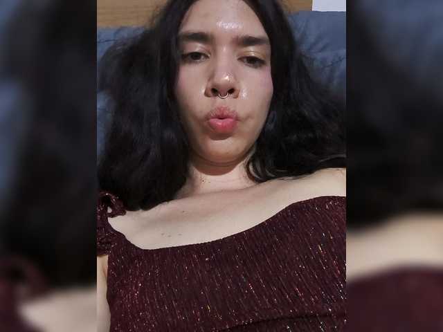 MaddyMendozax online show from August 8, 3:17 am