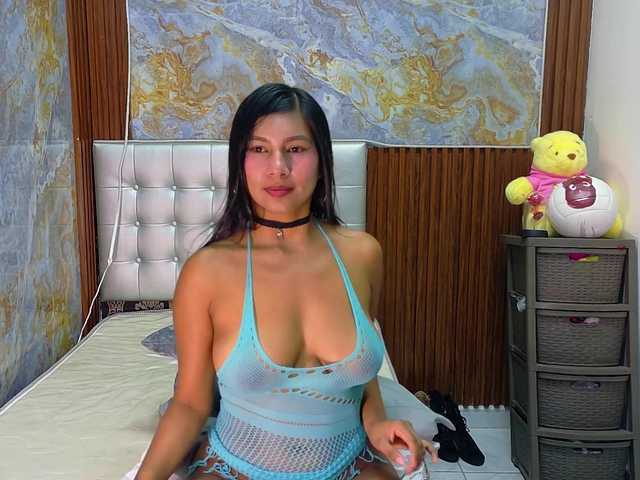 Mady29 online show from August 8, 9:15 pm