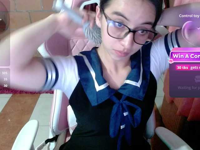 Maggie-Fox online show from August 15, 3:43 am