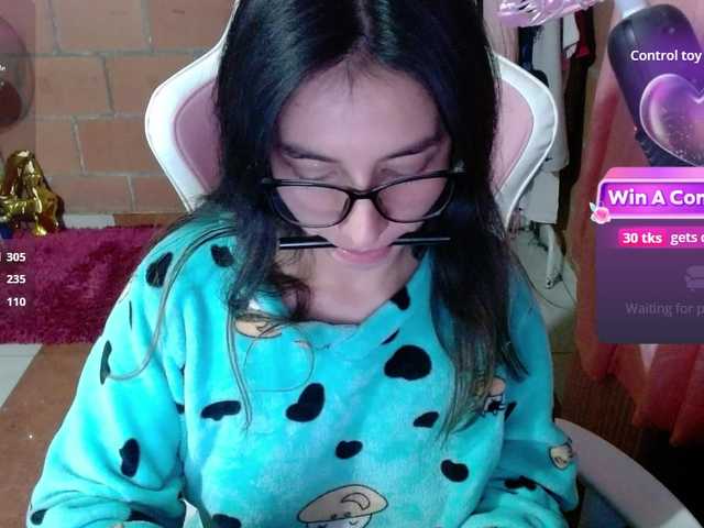 Maggie-Fox online show from August 15, 9:13 am
