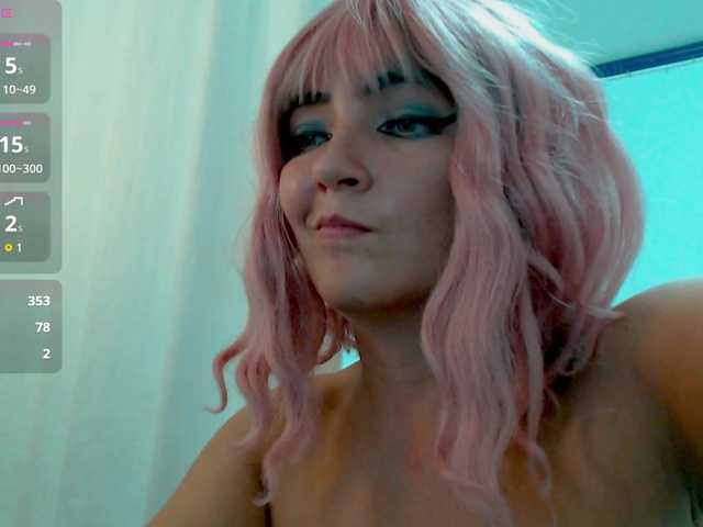 MagicPinkLola online show from August 12, 7:05 pm