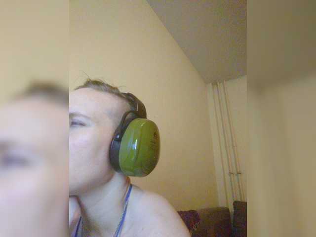 MagrettaXX online show from July 30, 3:08 pm
