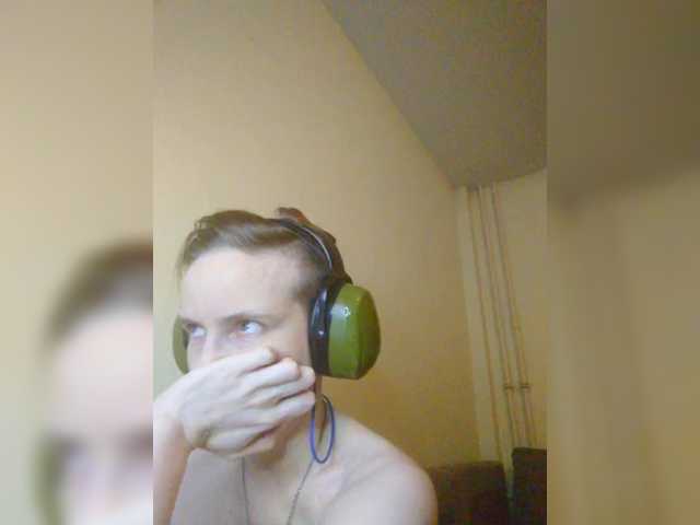 MagrettaXX online show from August 5, 1:31 pm
