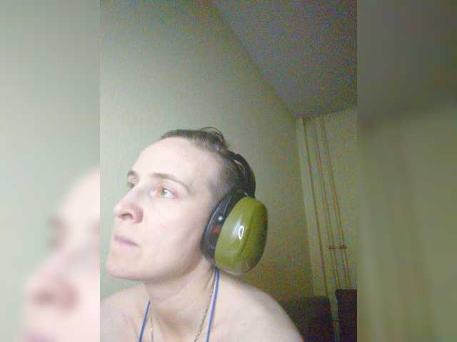 MagrettaXX online show from August 11, 12:40 pm