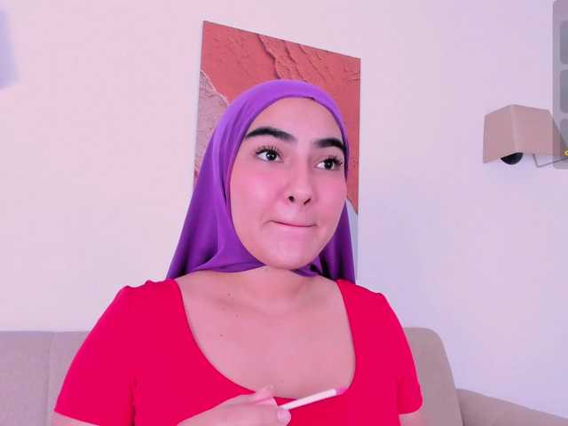 Malika-Noor online show from August 5, 3:21 pm