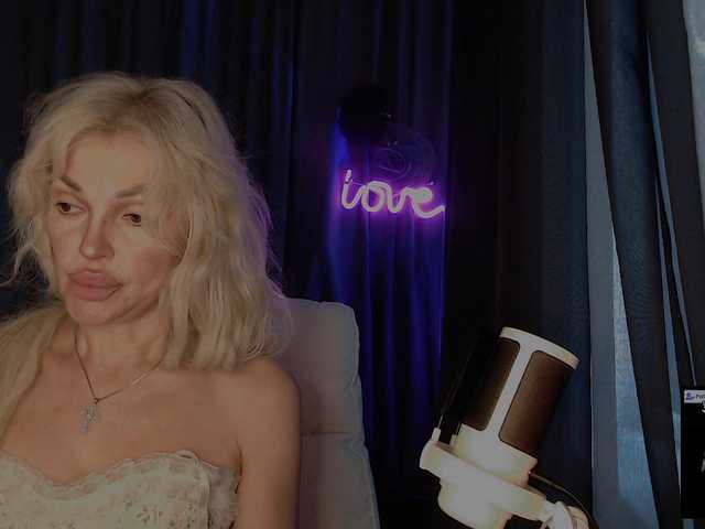 Margo77-1 online show from August 6, 4:33 am