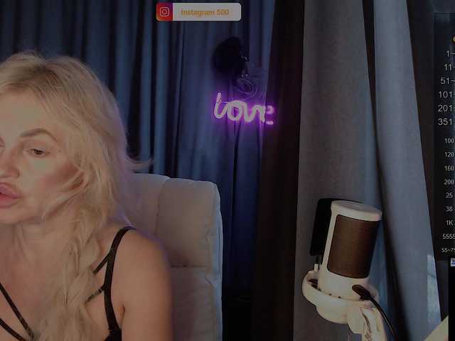 Margo77-1 online show from August 9, 3:40 am