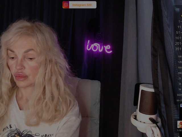 Margo77-1 online show from August 11, 5:09 am