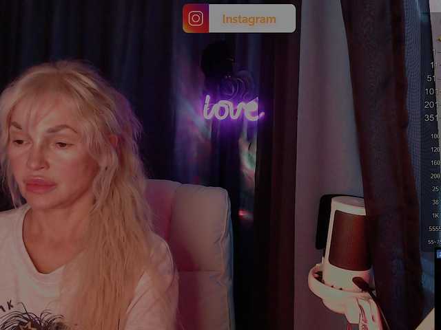 Margo77-1 online show from August 12, 6:27 am